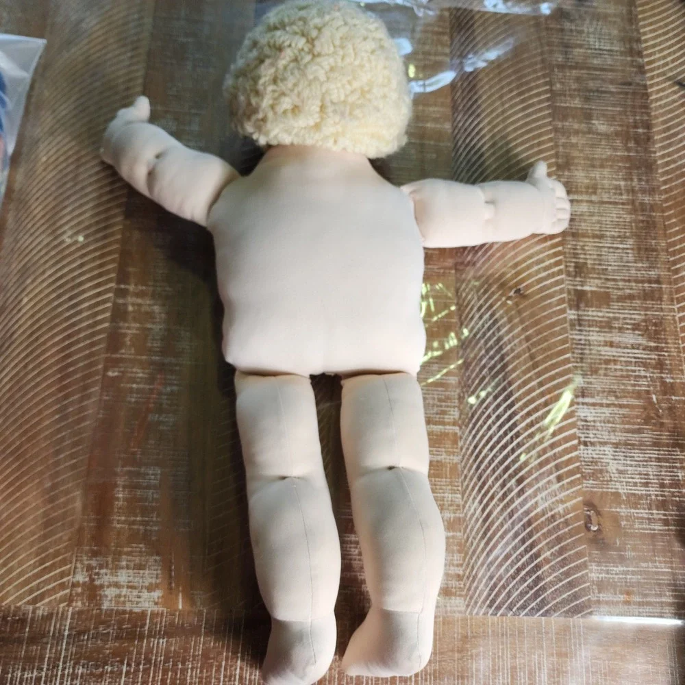 Vintage Xavier Roberts Baby Doll‎ Blonde Yarn Hair Blue Eyes Hand Stitched 80s